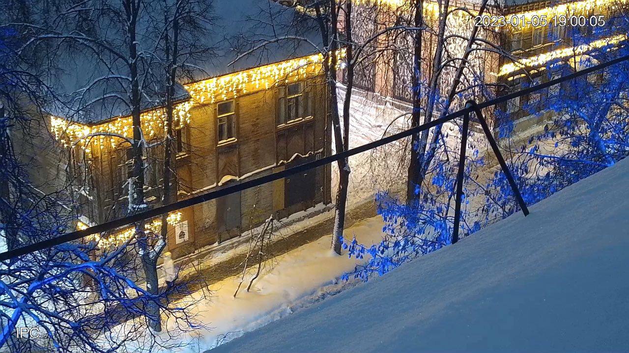Четыре камеры видеонаблюдения установили в нижегородским квартале церкви Трех Святителей - фото 1