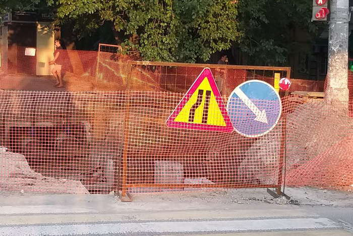 С 8 сентября по 1 декабря ограничат движение на ул. Красноармейской в Ростове