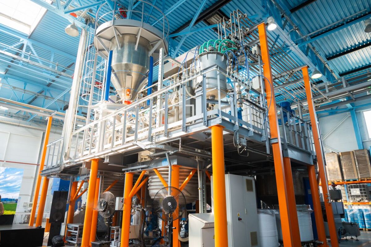 На Дону запустят новый завод лакокрасочных материалов в 2026 году - фото 1