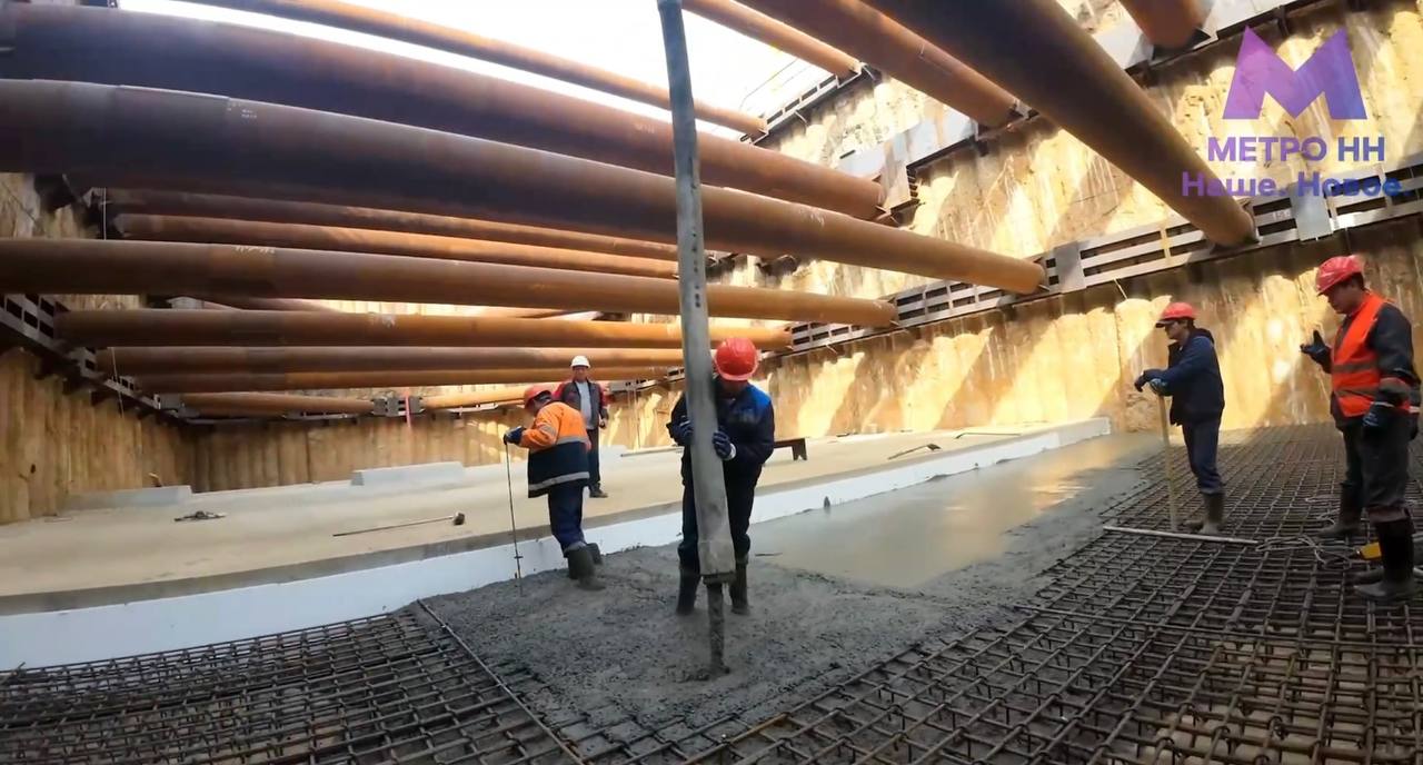 Последний участок основания будущей станции метро на Сенной залили бетоном - фото 1
